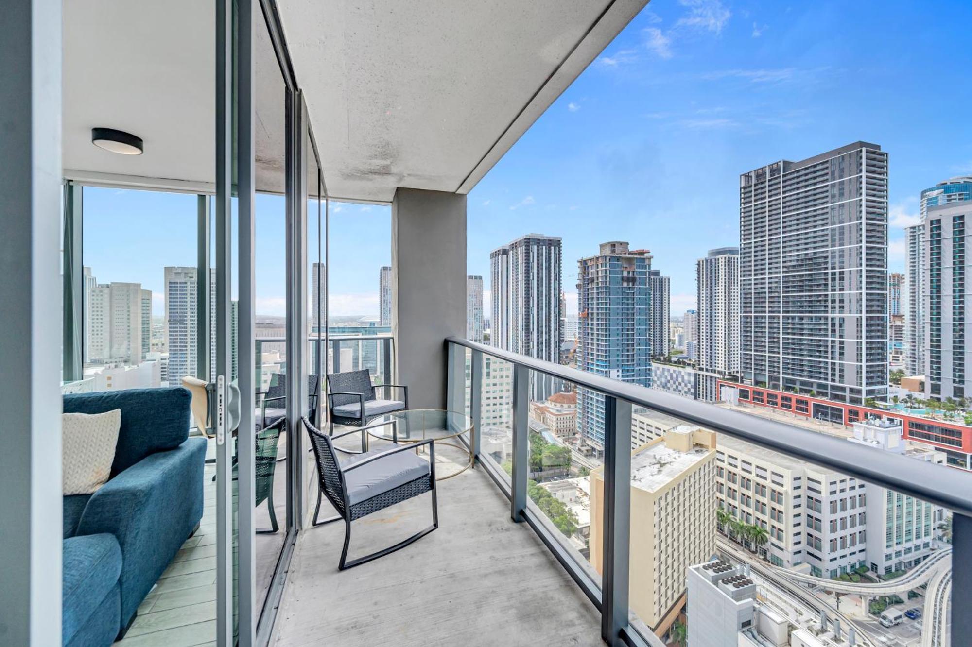 Great 3 Beds 3 Baths Appartment Downtown Miami Exterior photo